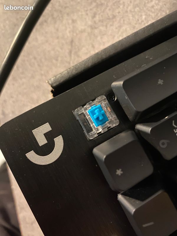 Clavier mécanique Logitech G512 SE (switch bleu) (image 5)