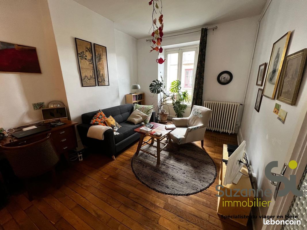 Appartement 3 pièces 60 m² · à Grenoble · 60 m² · 820 €