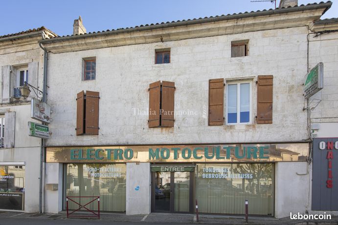 Inconnu 7 pièces 240 m²