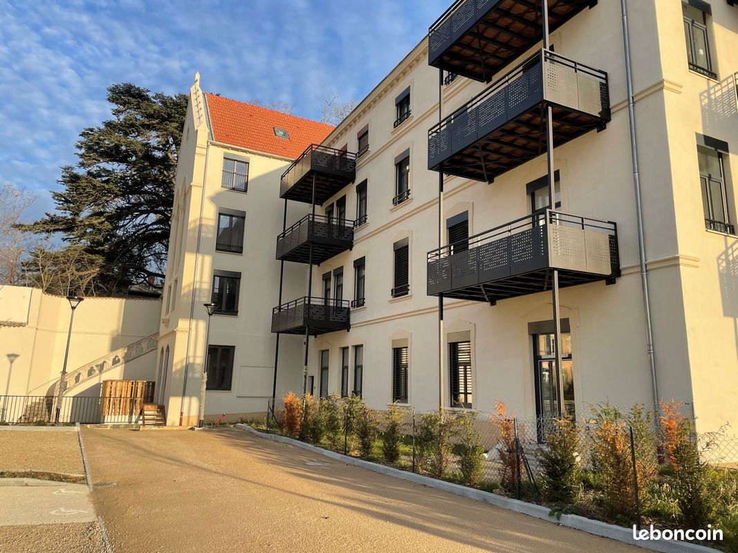 Appartement 3 pièces 64 m² · à Vienne · 64 m² · 865 €/mois