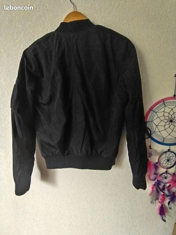 Blouson bleu marine de chez Sixty Seven (image 4)