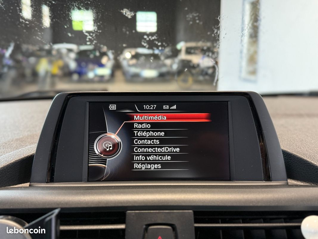 BMW SERIE 1 F20 LCI 116i 109 ch Sport (image 24)
