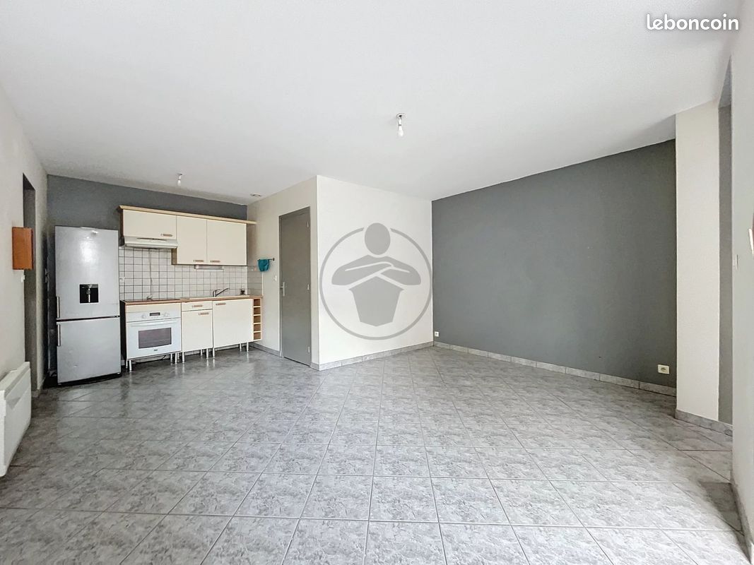 Appartement 3 pièces 49 m² · à Saint-Quentin · 49 m² · 57 000 €