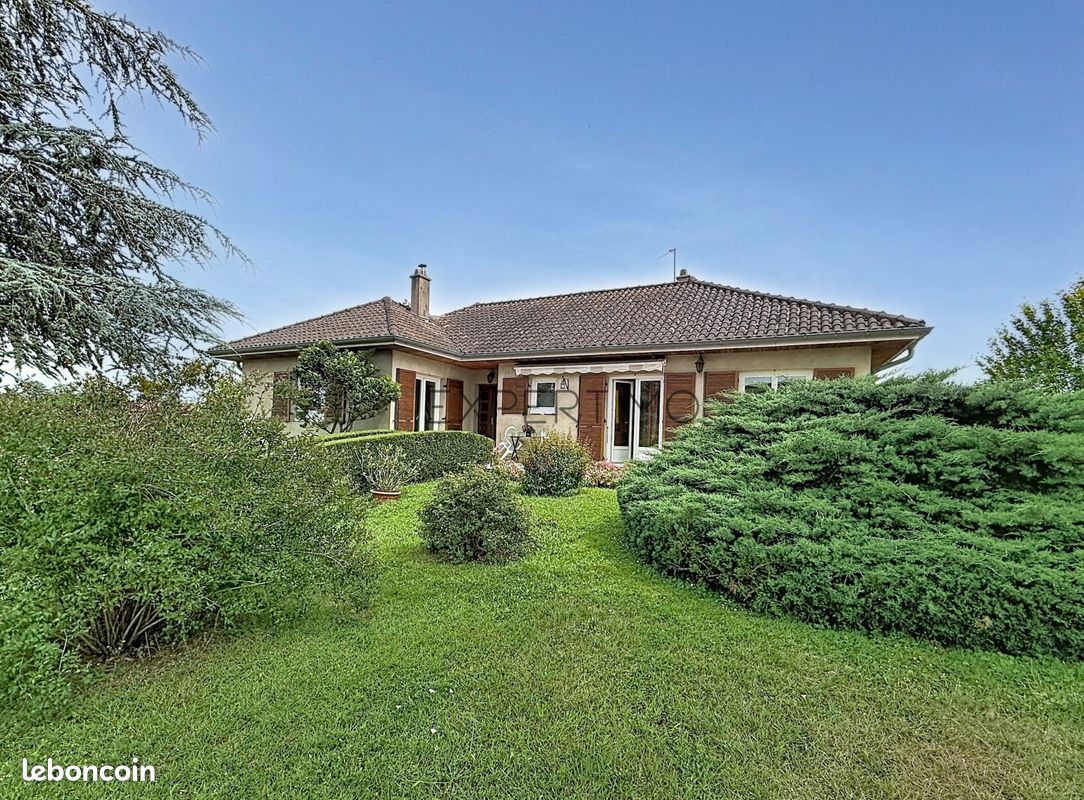 Maison 4 pièces 168 m² · à Viré · 168 m² · 268 500 €