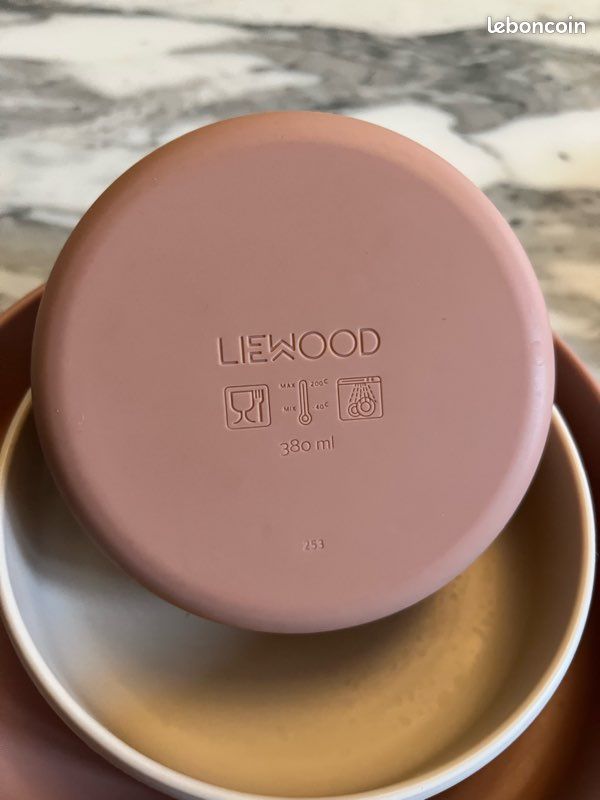 Vaisselle Liewood enfant silicone (image 1)