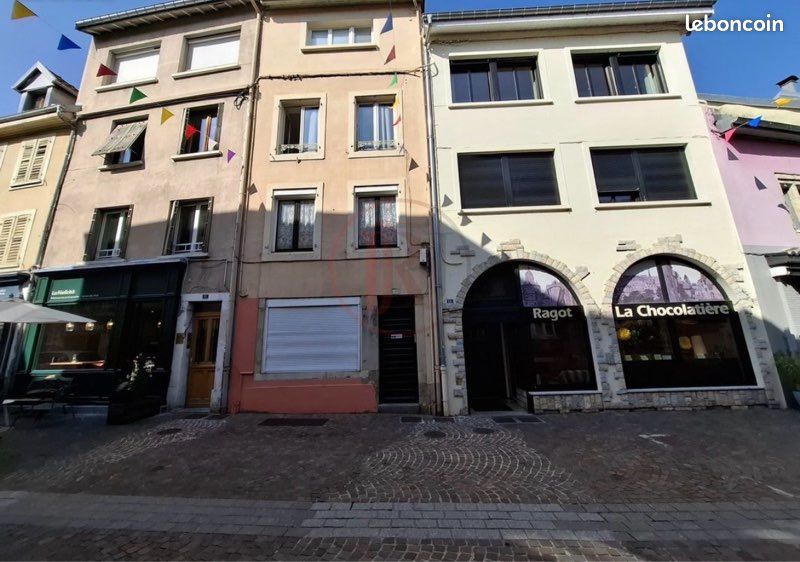 Immeuble 5 pièces 115 m² · à Montbéliard · 115 m² · 139 000 €