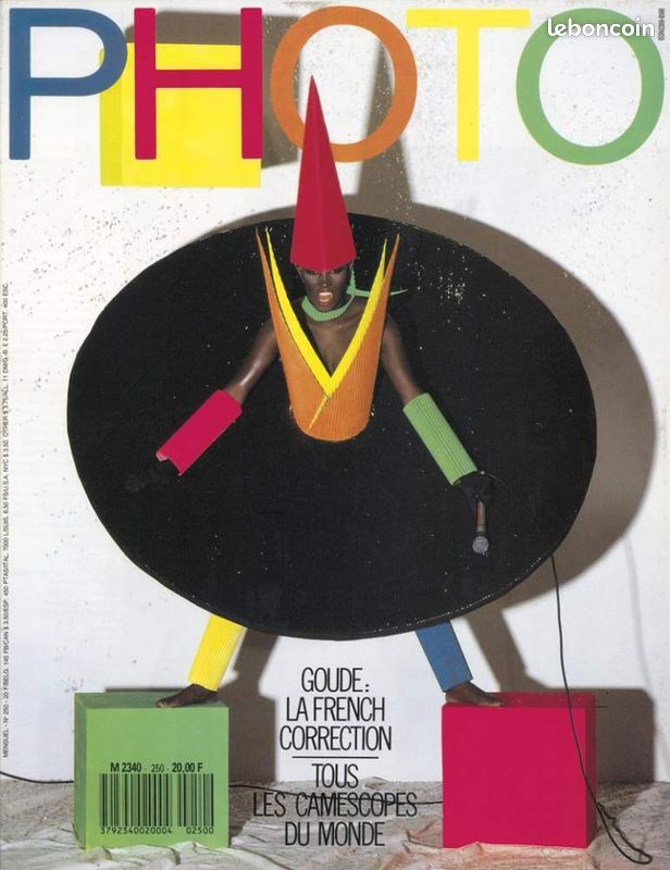 Magazine Photo 250 (image 1)