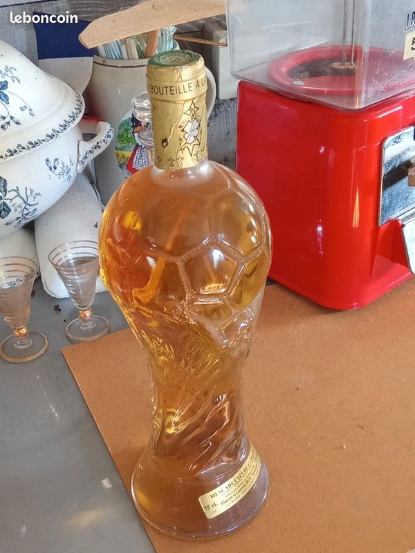 Bouteille Verre Vintage Coupe Du Monde De Football – Transparent – Fabriquée France