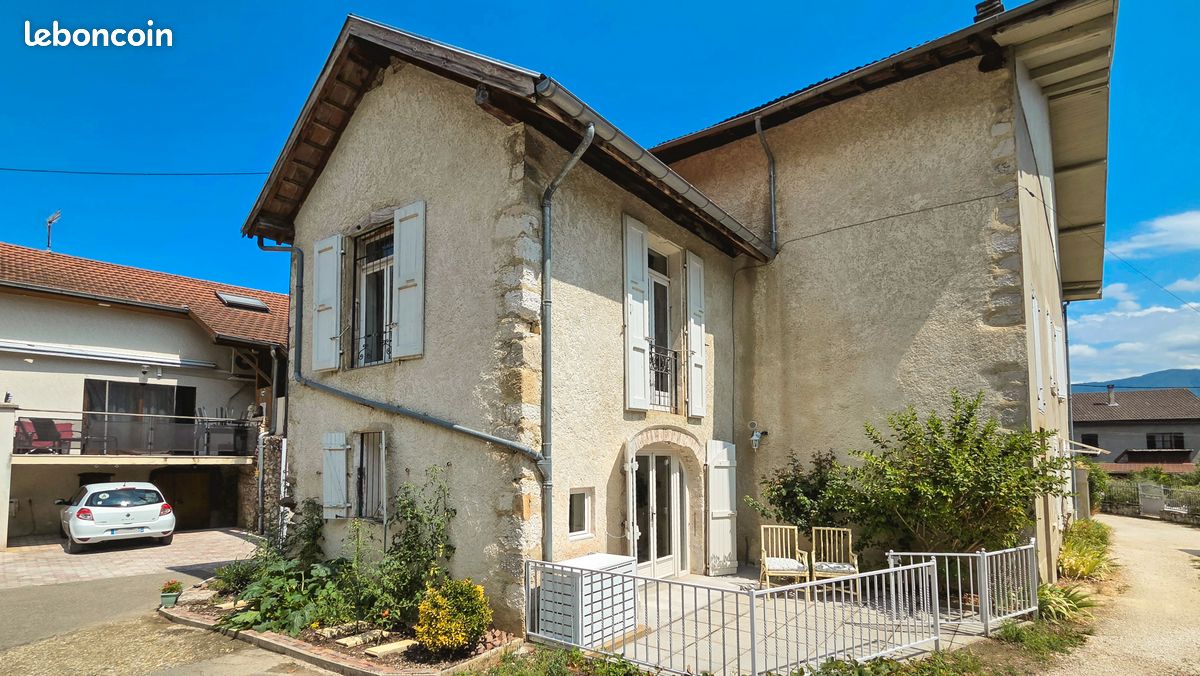 Maison 3 pièces 84 m² · à Barraux · 83,9 m² · 199 000 €