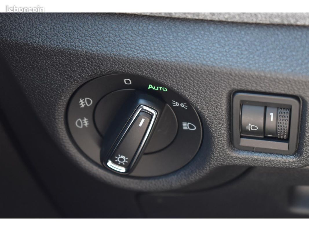 SKODA SCALA 1.0 TSI Evo 2 116 ch DSG7 Selection (image 21)