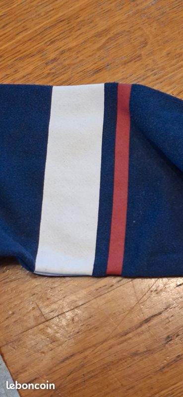 Sweat Tissaia (image 3)