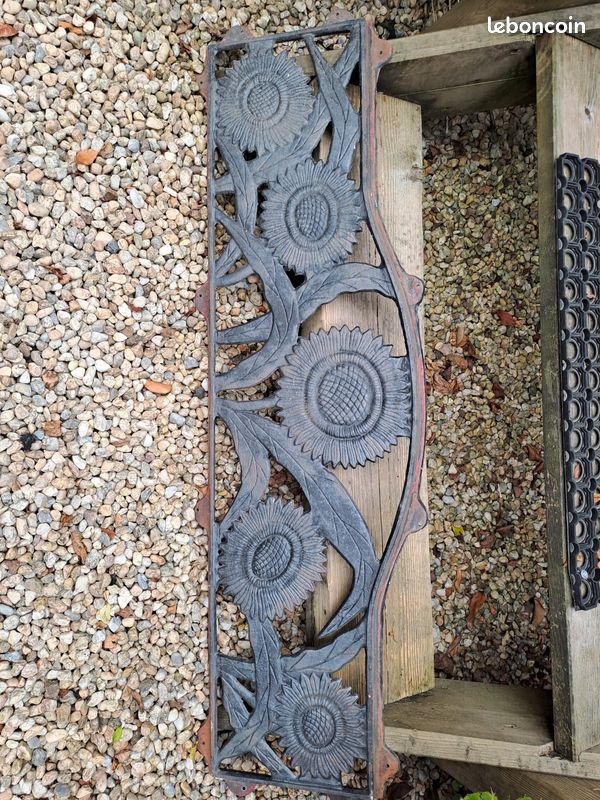 Dossier de banc de jardin en fonte (image 1)