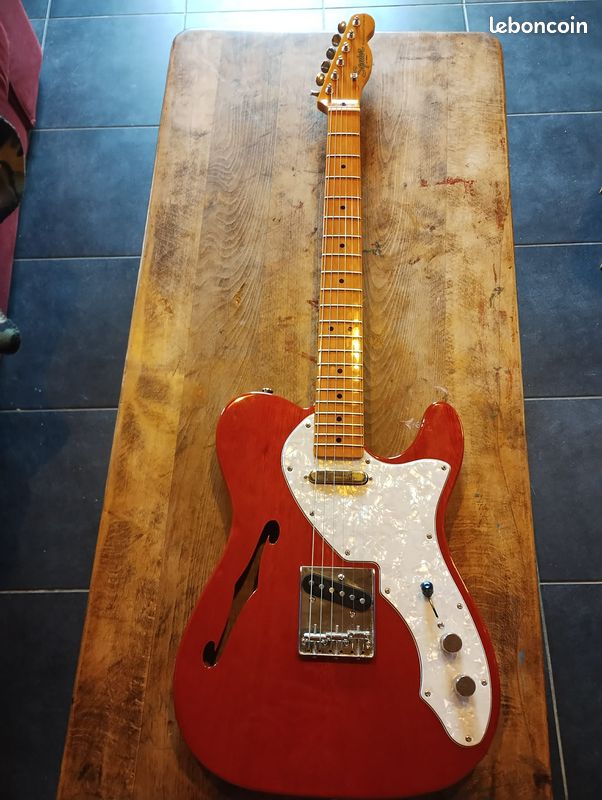 Guitare électrique Telecaster Squier Thinline (image 1)