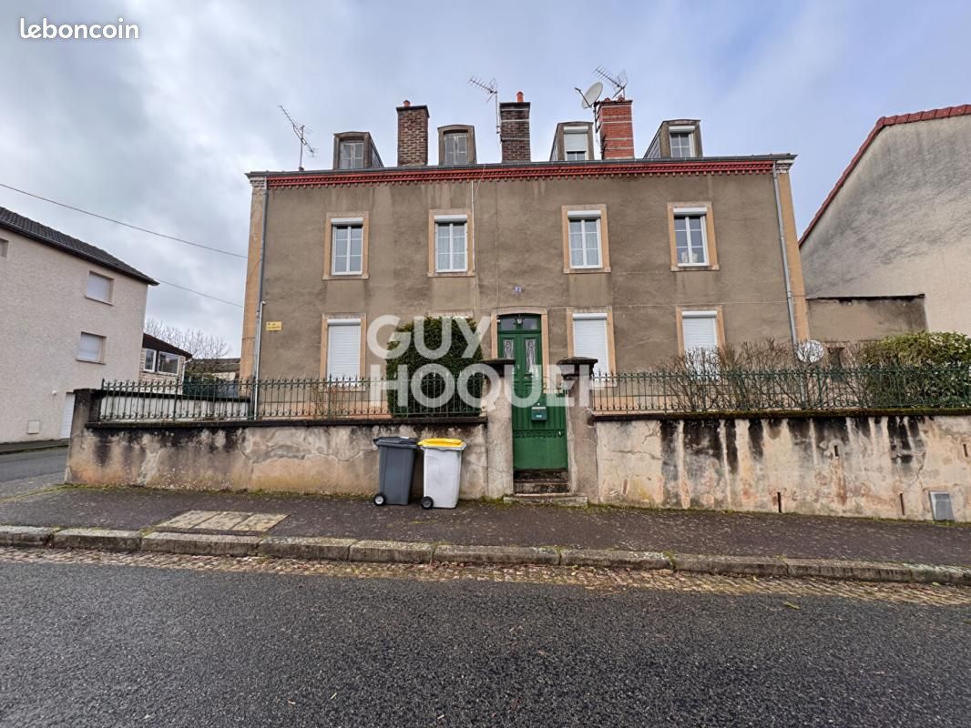 Appartement 5 pièces 113 m² · à Le Creusot · 113 m² · 134 000 €