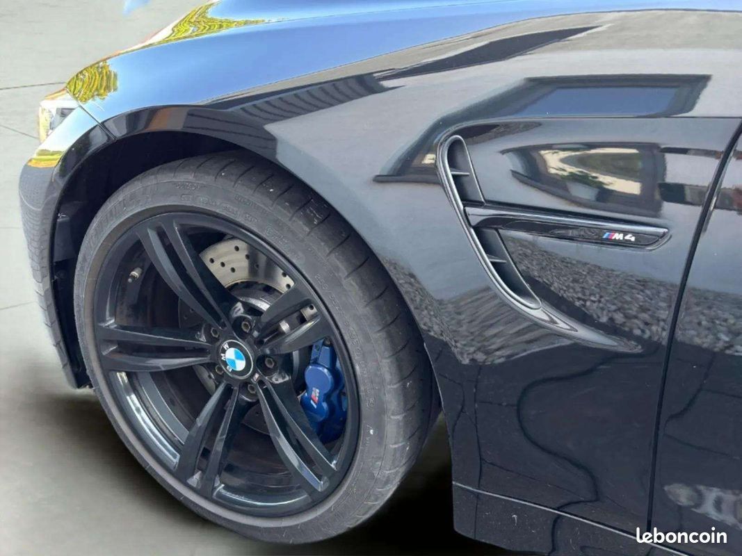 BMW M4 Coupé * 431 ch * DKG * HUD * Carbone * Harman Kardon * Caméra (image 16)