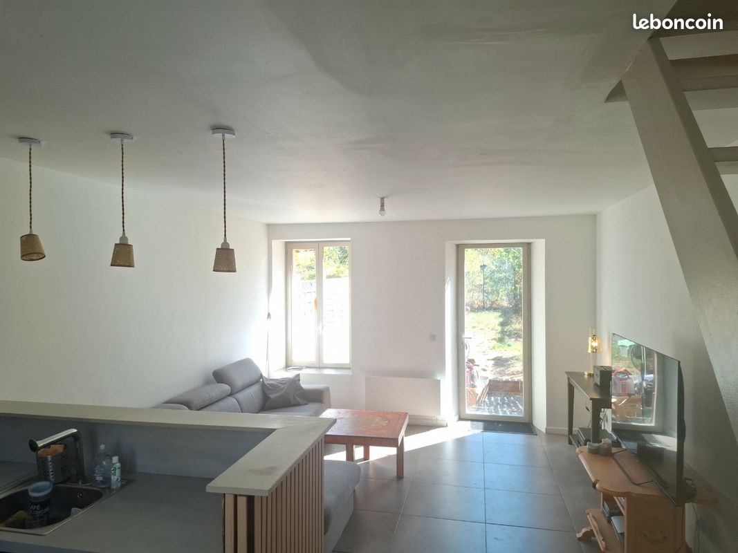 Maison 2 pièces 48 m² · à Varennes-sur-Seine · 48 m² · 137 000 €