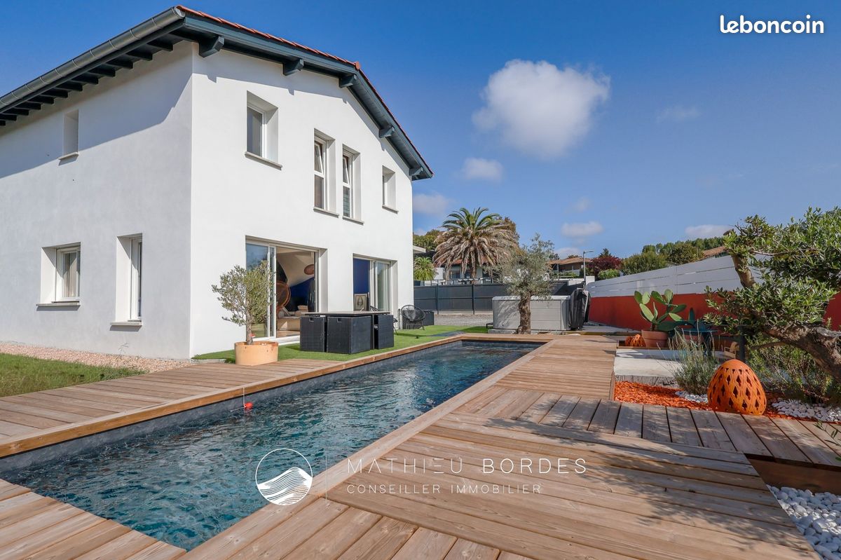 Maison 5 pièces 127 m² · à Anglet · 127 m² · 990 000 €