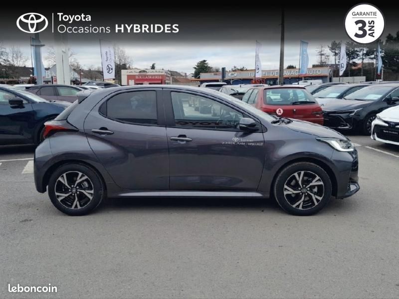 Toyota Yaris 116h Design 5p MY25 (image 17)