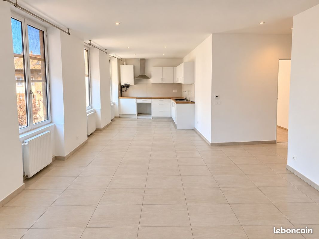 Appartement 3 pièces 65 m² · à L'Arbresle · 65 m² · 827 €/mois
