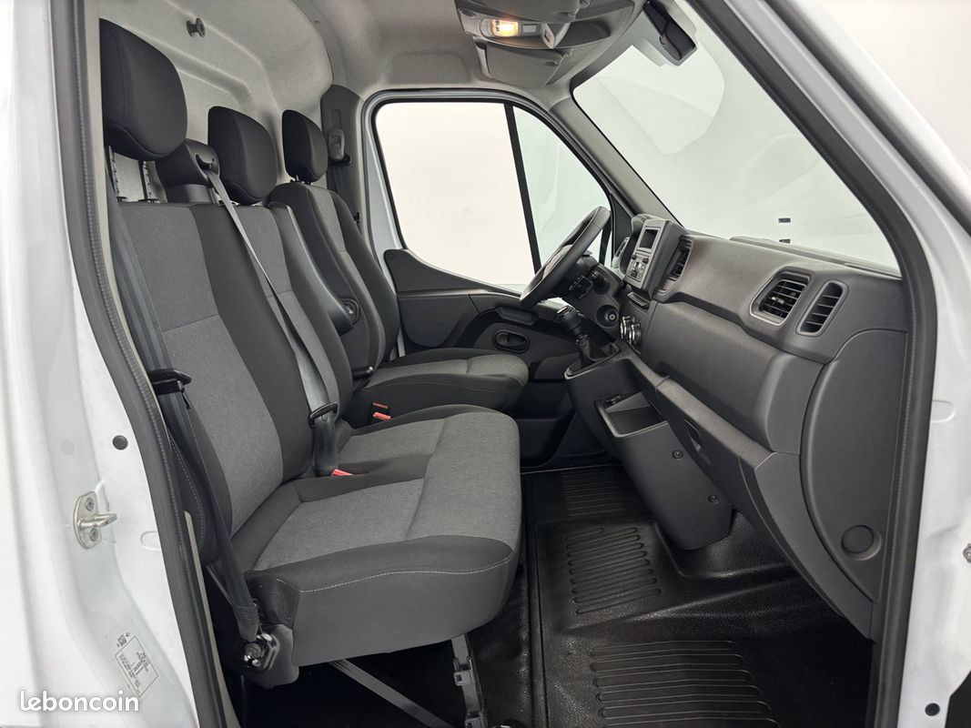 Renault trafic fgn l1h1 2800 kg blue dci 110 essentiel (image 14)