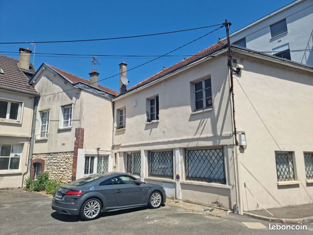 Maison 9 pièces 140 m²