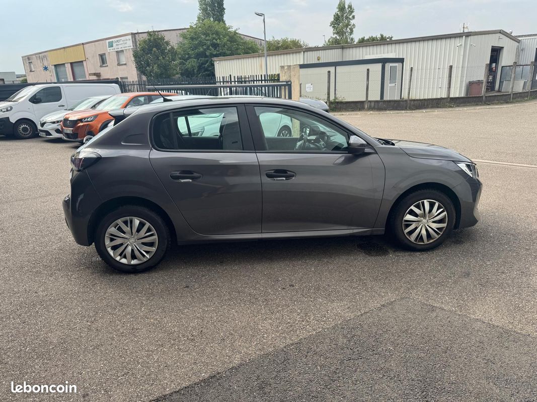 ⭐️⭐️ Peugeot 208 2021 1.5 BlueHdi 100ch BVM6 / 5 places / Intérieur GT LINE / Carplay / Clim / GPS / Radar de recul / Ecran tactile ⭐️⭐️ (image 4)