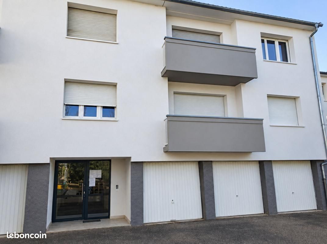 Appartement 2 pièces 56 m² · à Wolfisheim · 56 m² · 940 €/mois