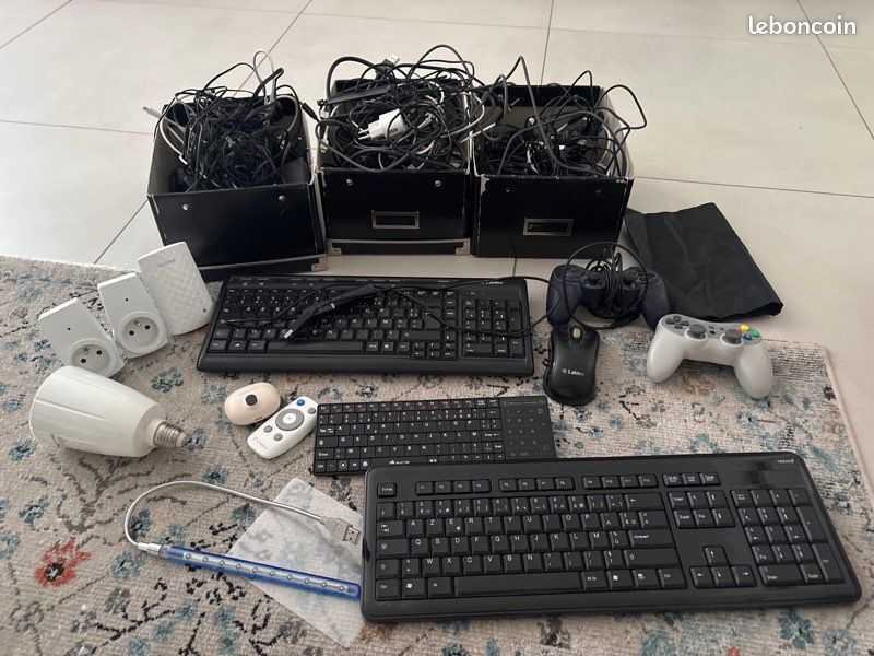 Accessoires bureau informatique (image 1)
