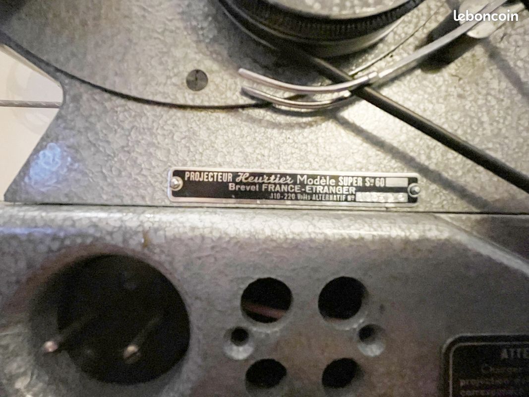 PROJECTEUR FILMS HEURTIER - Label Emmaüs