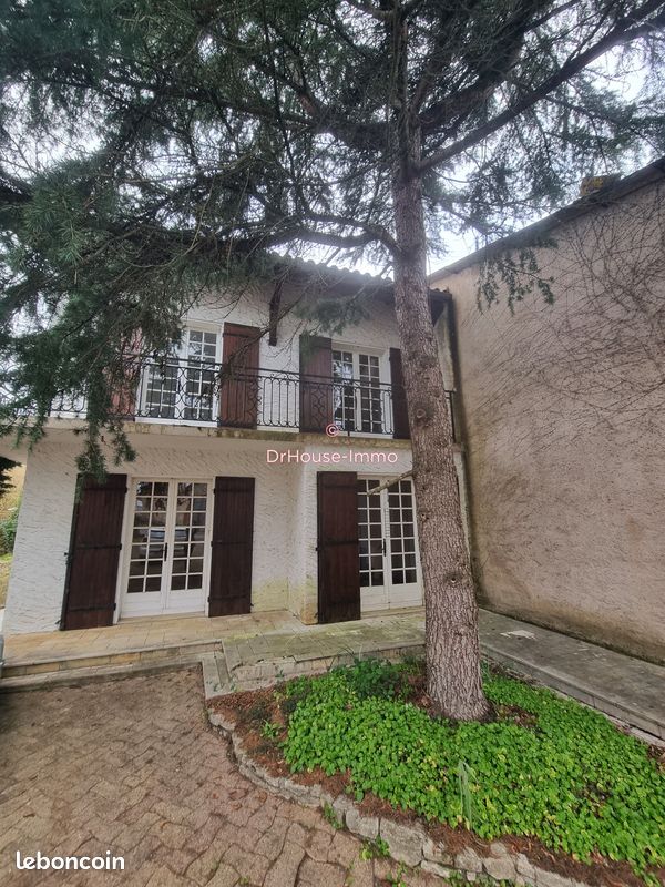 Maison 5 pièces 79 m² · à Saint-Eutrope-de-Born · 79 m² · 70 800 €