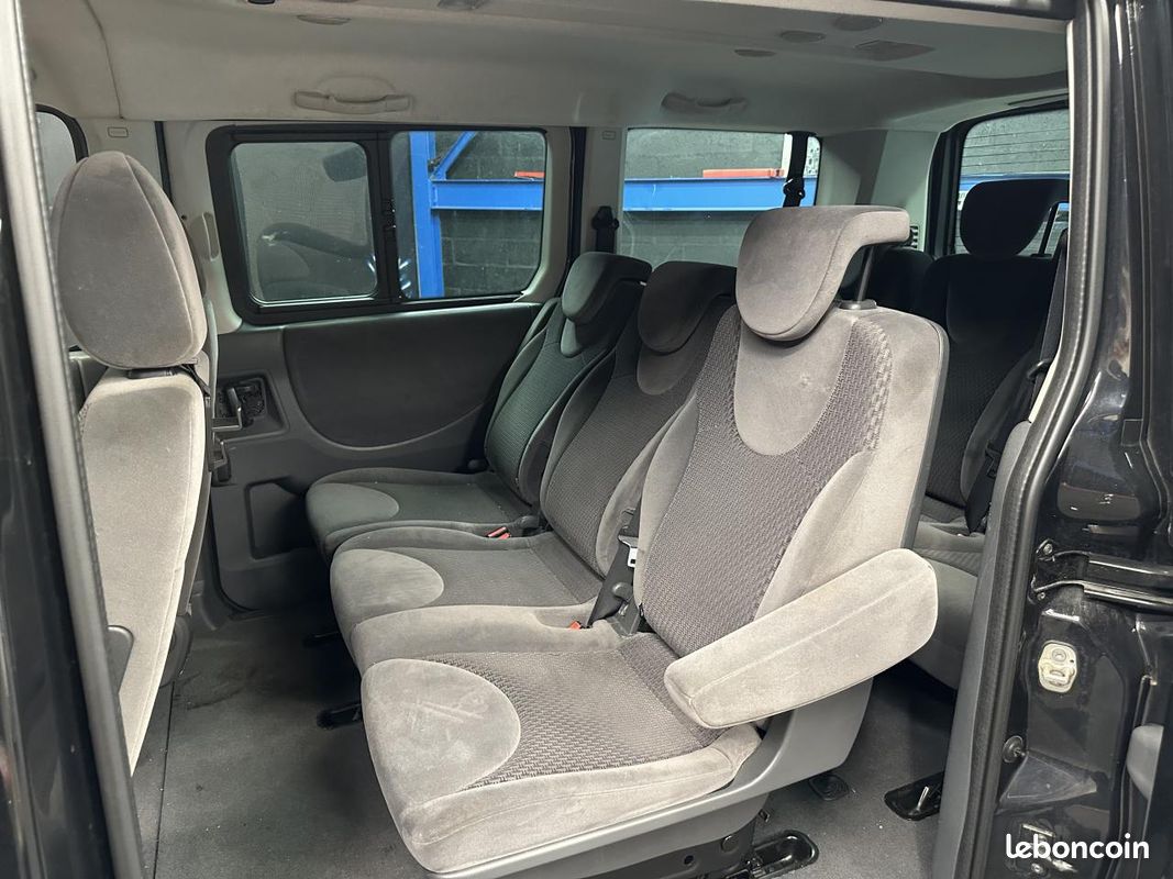 CITROEN JUMPY II 2.0 HDi 128 CH / Combi / EXCLUSIVE / 8 PLACES / PHASE 2 (image 11)