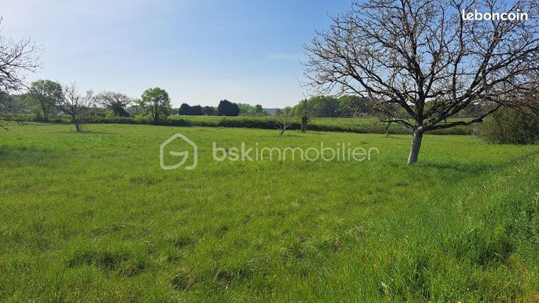 Terrain 8 192 m² Saint Front De Pradoux