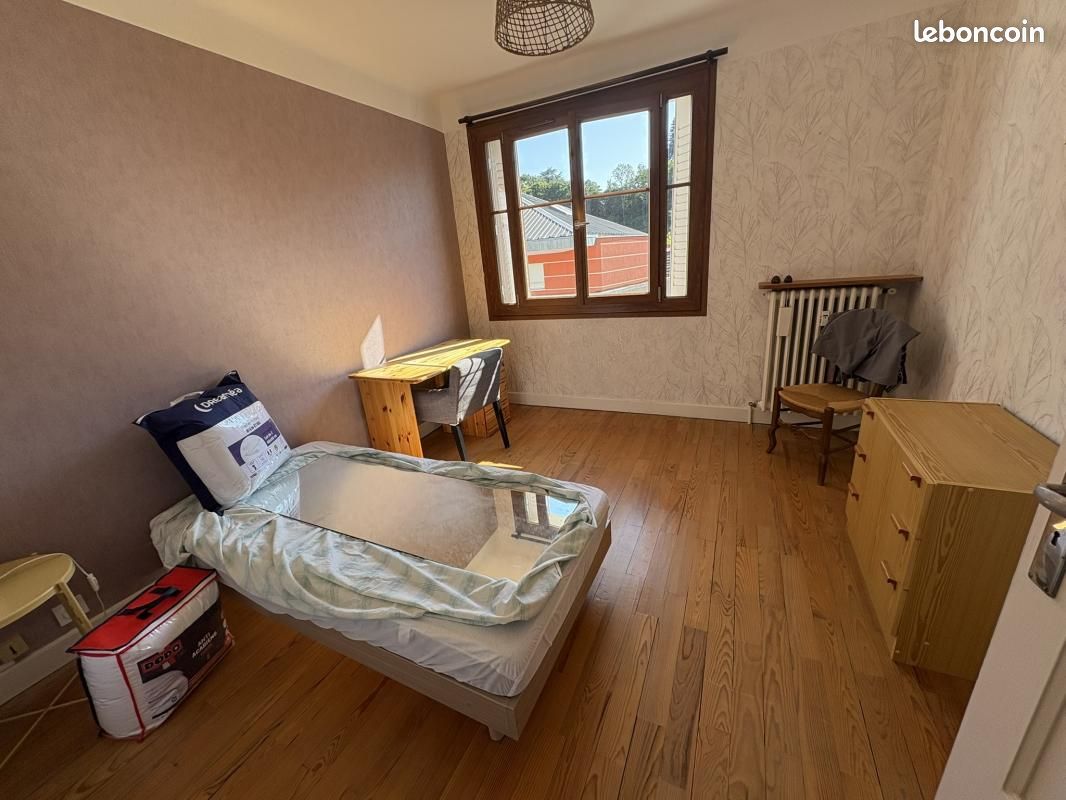 Appartement 1 pièce 11 m² · à Chambéry · 11 m² · 520 €