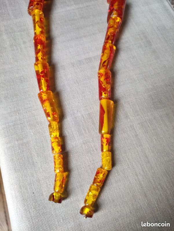 Collier Sautoir Années 70 En Résine Fractale - Style Pierre Giraudon, Longueur 56-60 Cm