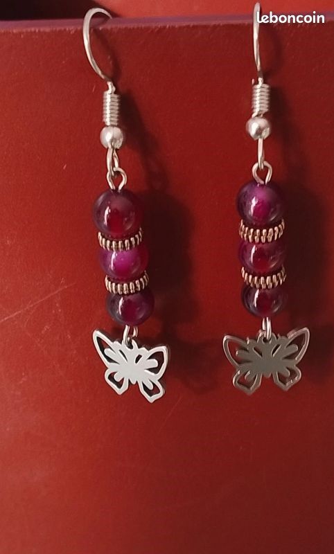 Boucle d'oreille (image 1)