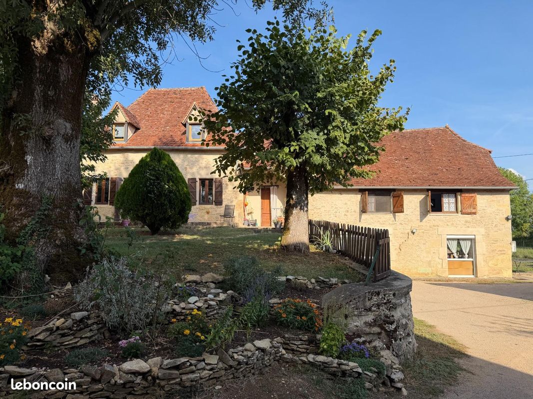 Maison 7 pièces 174 m² · à Figeac · 174 m² · 363 500 €