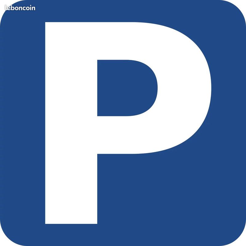 Parking/box Francheville · 90 €/mois