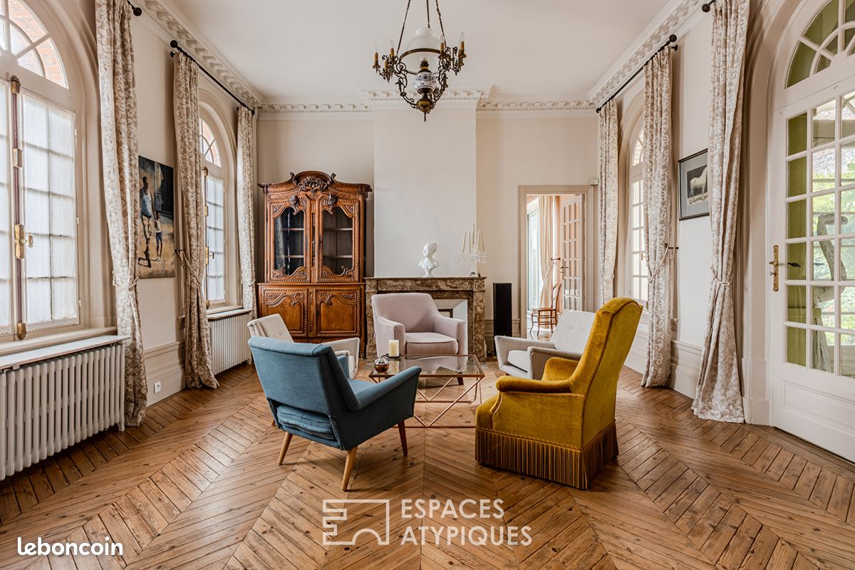 Maison 10 pièces 312 m² · à Eu · 312 m² · 790 000 €