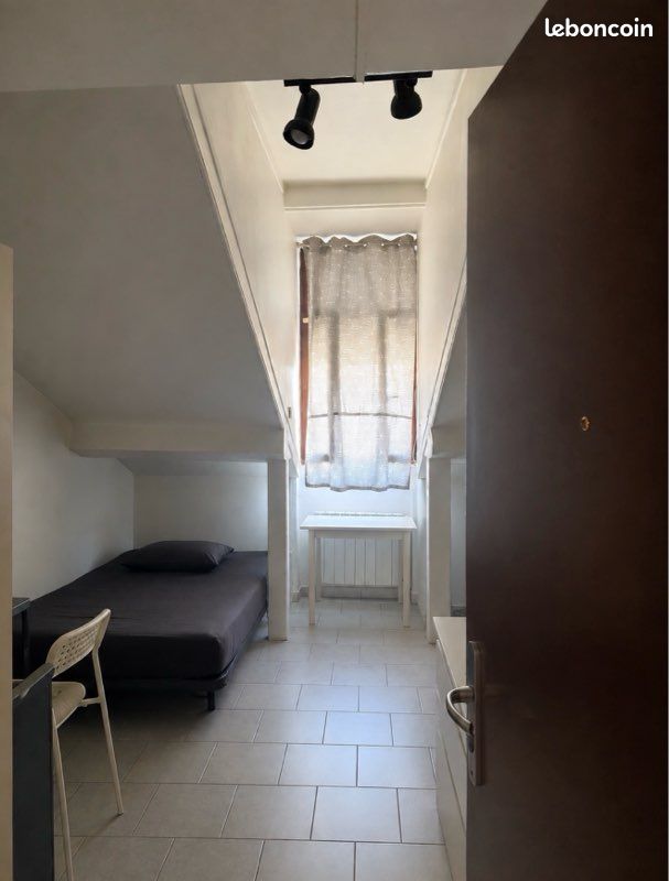 Appartement 1 pièce 16 m² · à Grenoble · 15,6 m² · 490 €