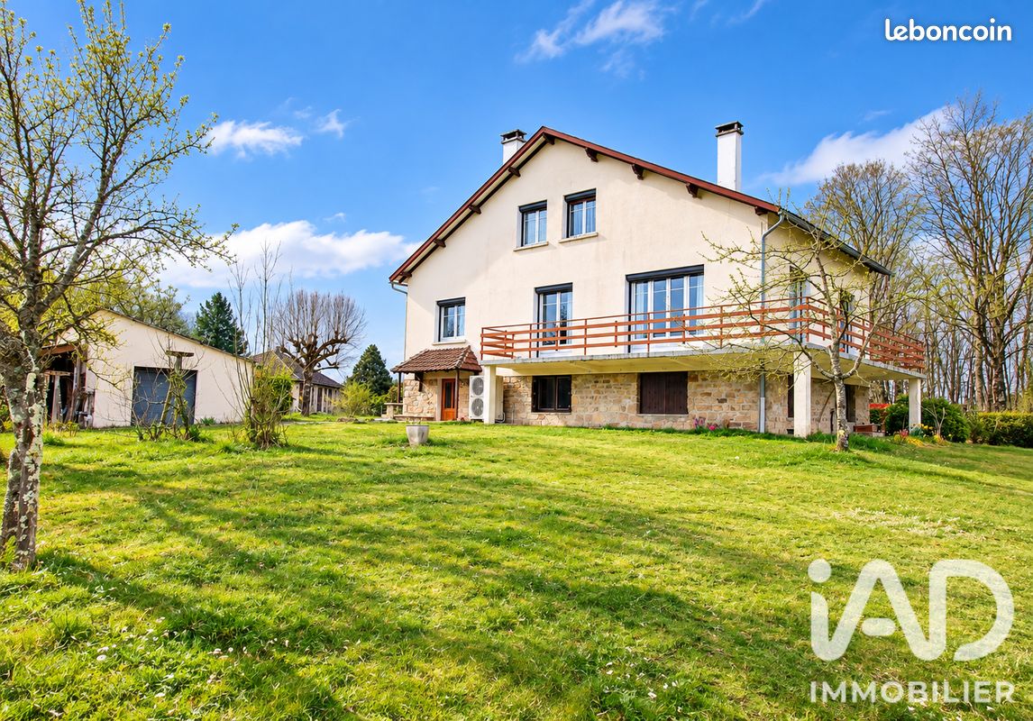 Maison 8 pièces 174 m² · à Saint-Mexant · 174 m² · 226 500 €