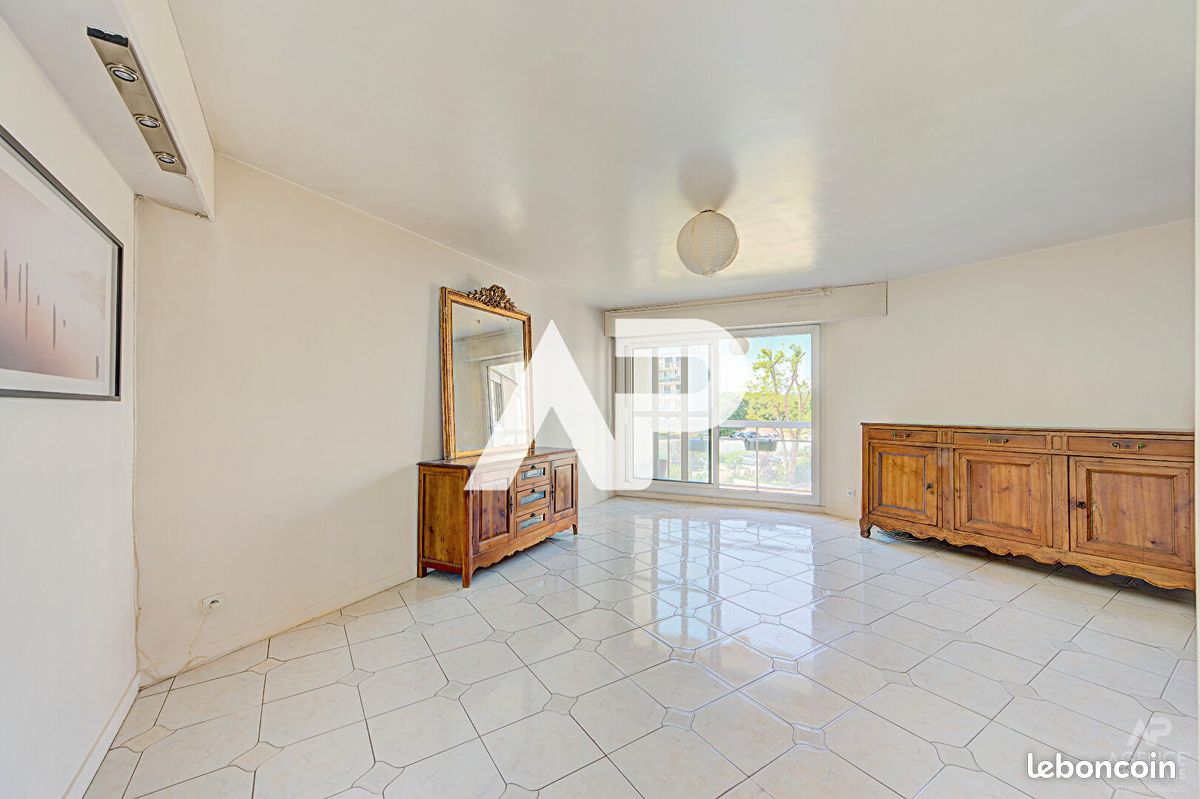 Appartement 5 pièces 91 m² · à Rueil-Malmaison · 91 m² · 448 000 €