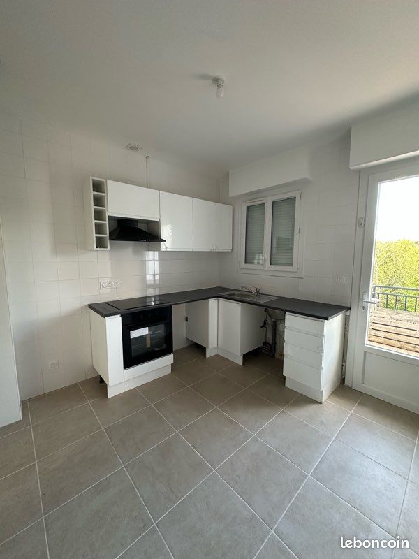 Maison a louer pessac - 4 pièce(s) - 100 m2 - Surfyn