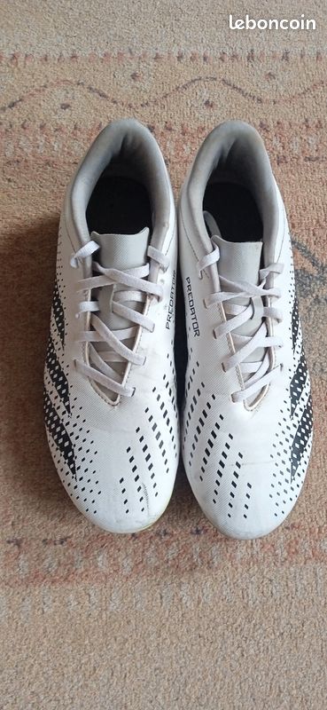 Crampon foot Adidas (image 1)