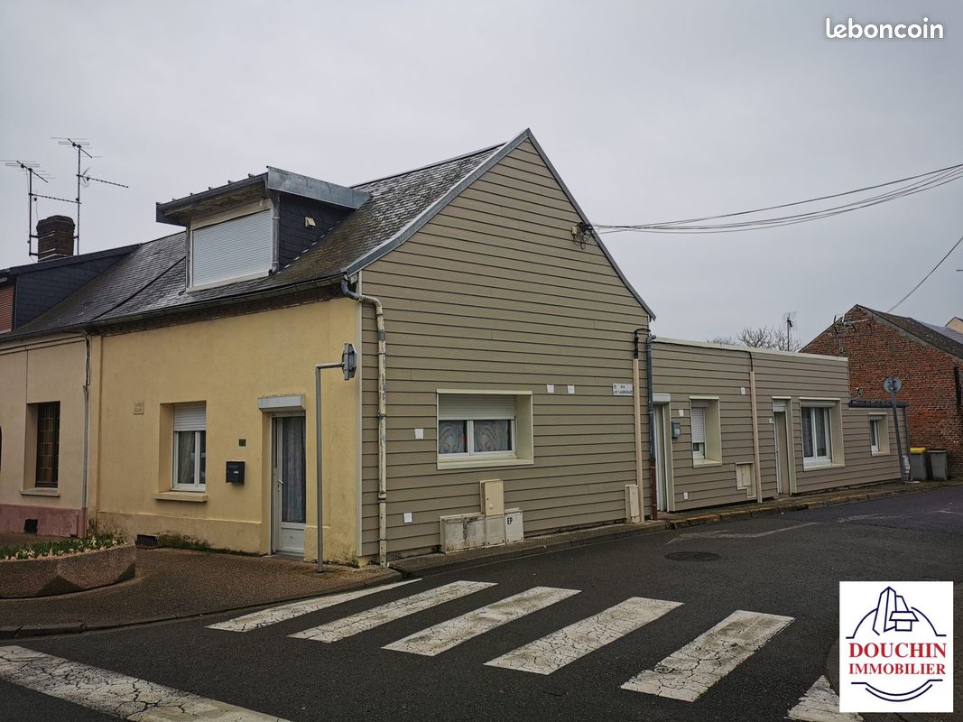 Immeuble 134 m² · à Friville-Escarbotin · 134 m² · 148 000 €