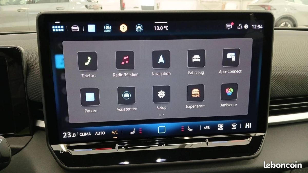 Volkswagen T-Roc 1.5 eTSI EVO2 Hybrid 150 ch DSG7 R-Line (image 16)