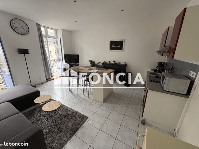 Appartement 2 pièces 41 m² · à Dol-de-Bretagne · 41 m² · 670 €