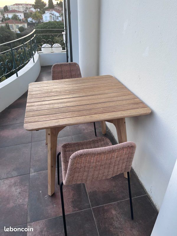 Table, Tech (image 2)
