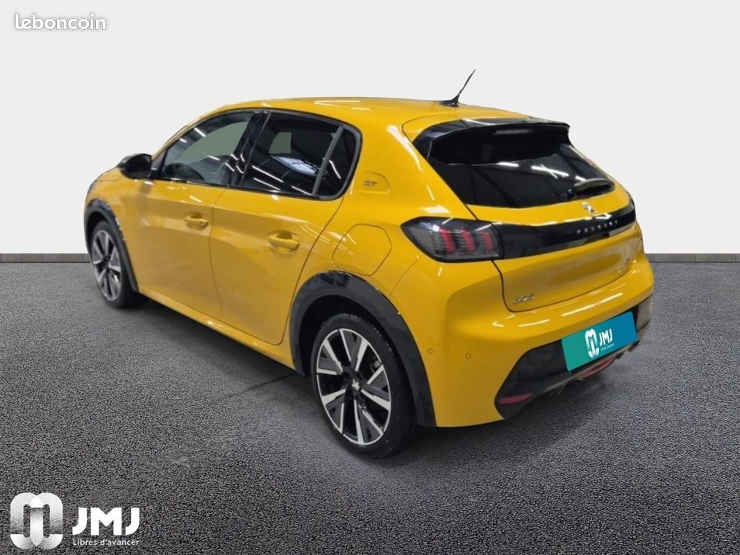 Peugeot 208 PureTech 100 S&S BVM6 GT (image 2)
