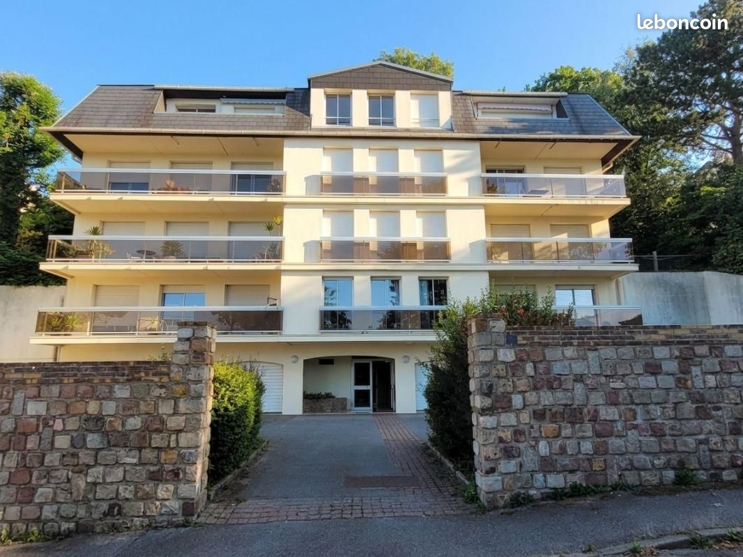 Appartement 3 pièces 72 m² · à Sainte-Adresse · 72 m² · 303 000 €