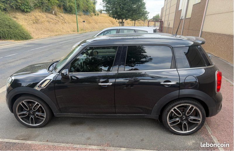 Mini Clubman (image 2)
